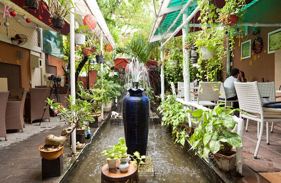 thiết kế cafe biệt thự 1