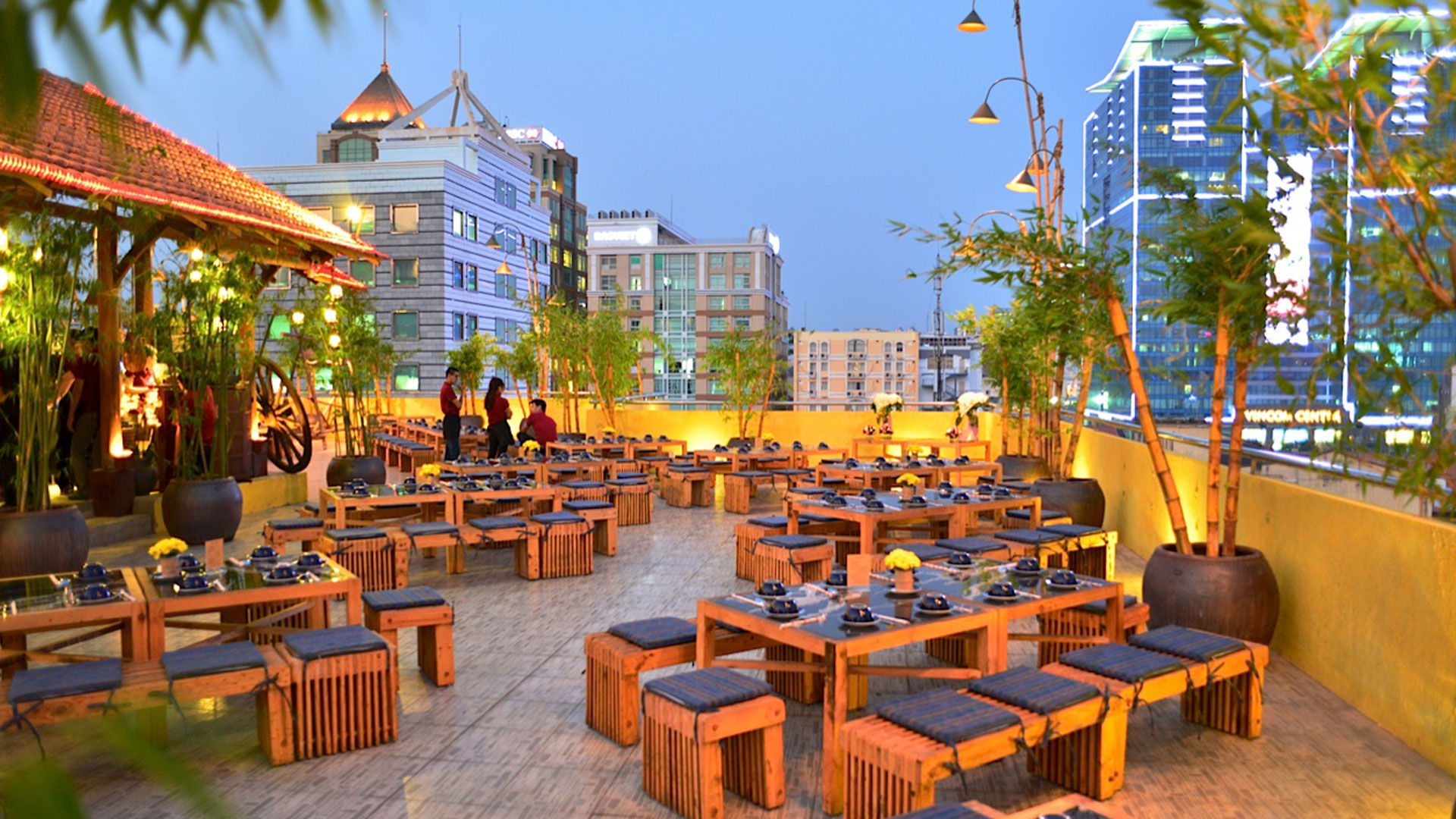 Thiết kế cafe sân thượng độc đáo