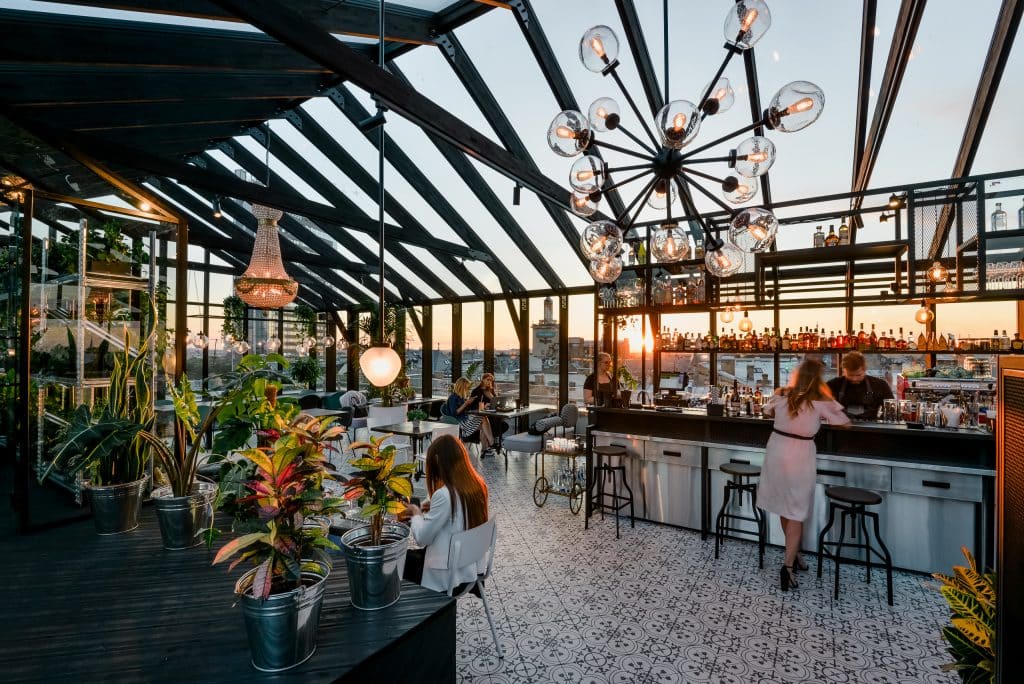 Cafe rooftop