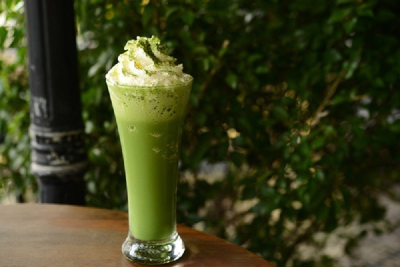 Trang trí matcha đá xay