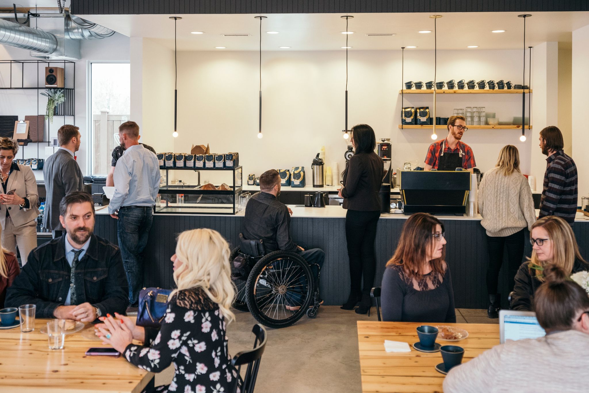 khách hàng mục tiêu quán cafe