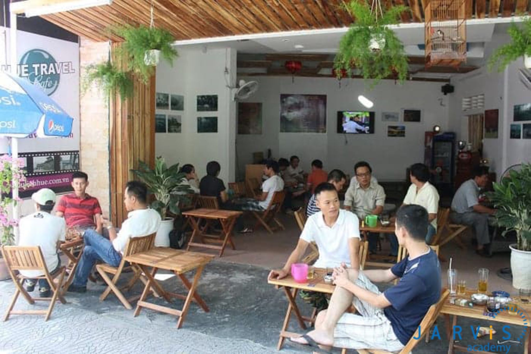 Xây dựng menu quán cafe